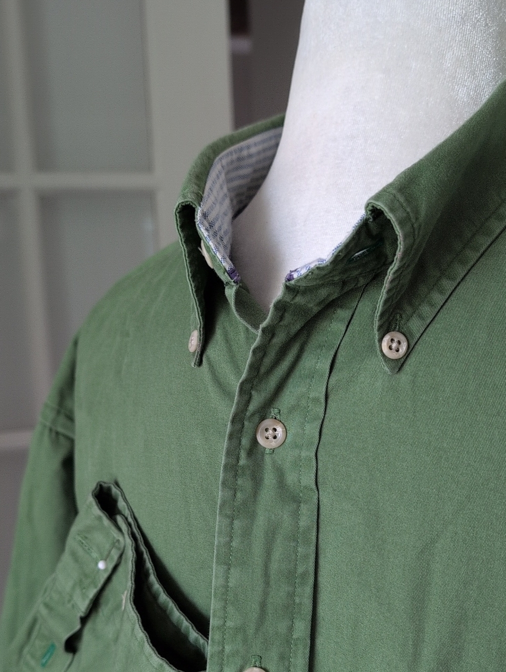 Vintage Tommy Hilfiger Green Button-Down Green Mens Shirt Large - Picture 3 of 7
